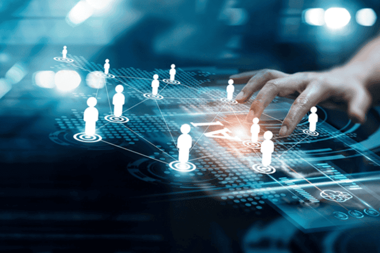 Triple, code d’azur, Wonderland en Connect2Crowd worden Hypersolid