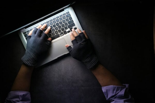 Telegram gaat gegevens verdachten overdragen aan politie