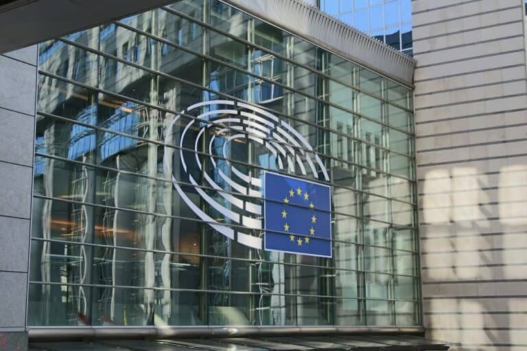 Europees Parlement maakt archieven toegankelijk met AI-technologie