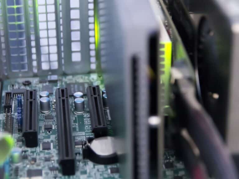 Microsoft zet in op houten datacenters voor duurzame AI-energie