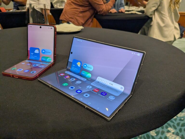 Hands-on: Samsung Galaxy Z Fold 7, Z Flip 7 en Watch 8
