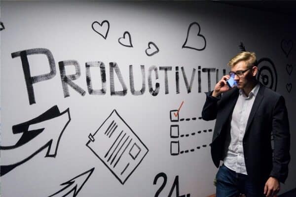 Zoom introduceert slimme AI-assistent die tijd bespaart en productiviteit verhoogt