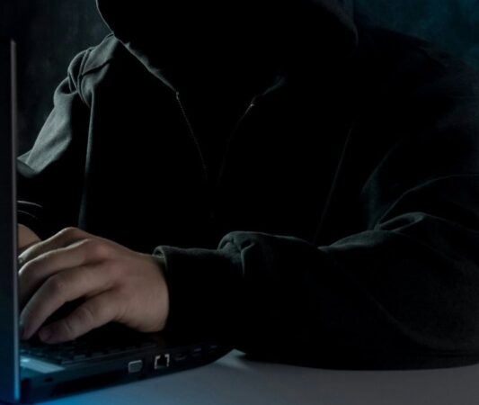 Hackers stelen Microsoft-inloggegevens via legitieme redirects met ADFS