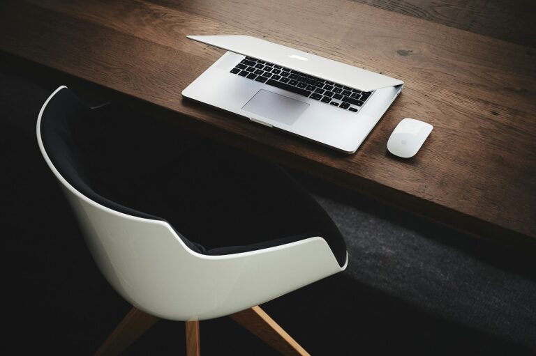 Fiverr schrapt 30 procent van personeel en richt zich volledig op AI