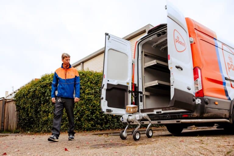 PostNL zet in op robotica: toont 3 experimentele robots