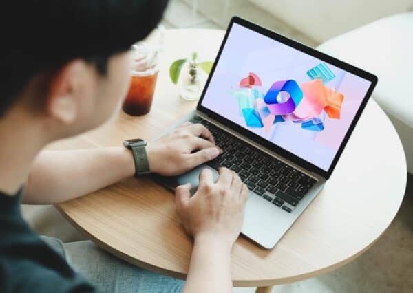 Microsoft 365 in 2026: Meer AI, hogere prijzen en het einde van standalone plannen