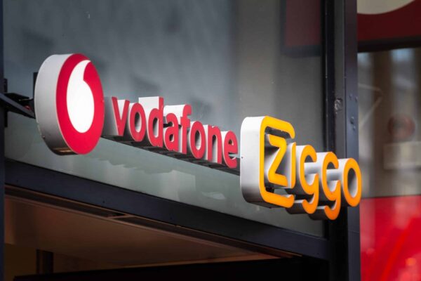 Liberty Global neemt VodafoneZiggo volledig over