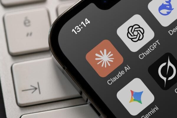 Anthropic brengt Claude naar Microsoft Word voor juridische taken