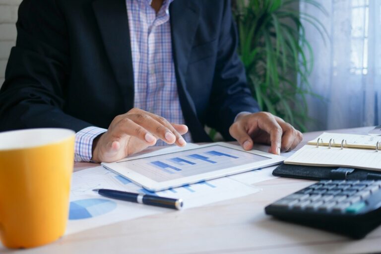 AI rukt snel op binnen financiële afdelingen, maar controle blijft bepalend voor succes