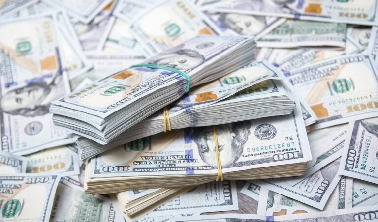 Rechter keurt recordschikking Anthropic van 1,5 miljard dollar goed