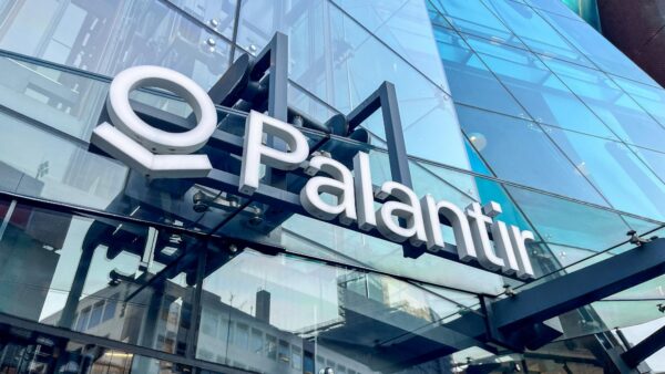 NAVO kiest definitief voor Amerikaanse software van Palantir