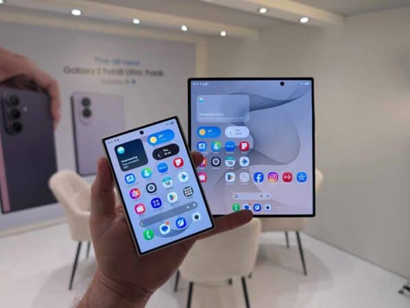 Gerucht: Samsung plant vijf opvouwbare telefoons voor 2027