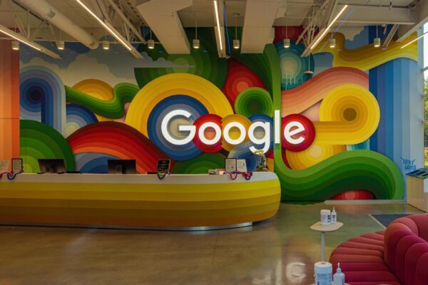 Prijsvergelijkers stappen naar Brussel om Google-aanpassingen