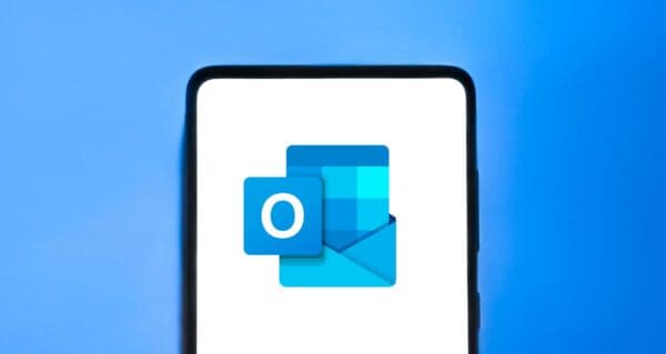 Outlook waarschuwt straks voor spelfouten vlak voor verzenden