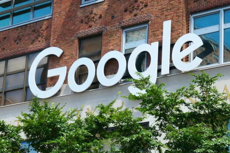 Sundar Pichai laat zich door AI-agents bijpraten over Google
